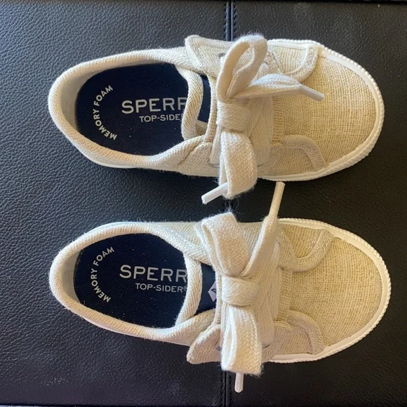 Sperry Little Girl Sneakers! Size 6.5! NWOT! - Picture 4 of 11